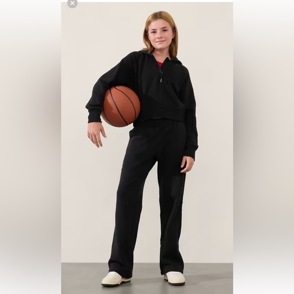 Athleta Girl All Day Straight Leg Pant sz M 8-10 EUC black